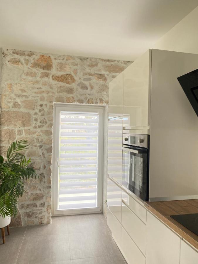 Holiday House Lucia Sukošan Esterno foto